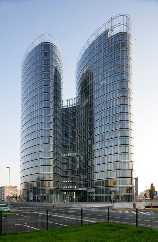 Skyoffice – naslovna