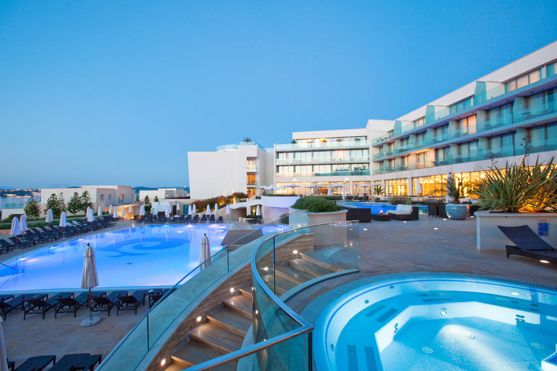 Kempinski-Hotel-Adriatic-Outdoor-Pool-Area